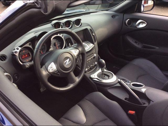 left hand drive NISSAN 370 Z (01/05/2016) -  